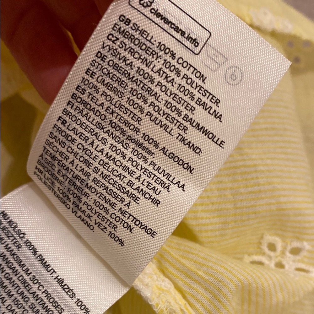 H&M Yellow Ruffled Sleeveless Top. Size 0 - Picture 6 of 6